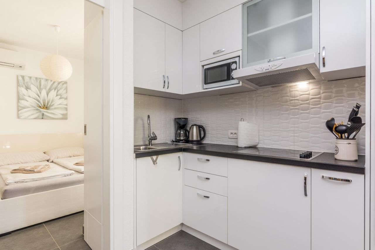 Apartments Nella プリヴラカ エクステリア 写真